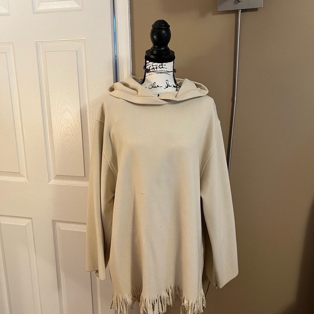 Theory Women’s L Sweater Poncho Hooded Bottom Fringe Boho Lagenlook-Ivory M